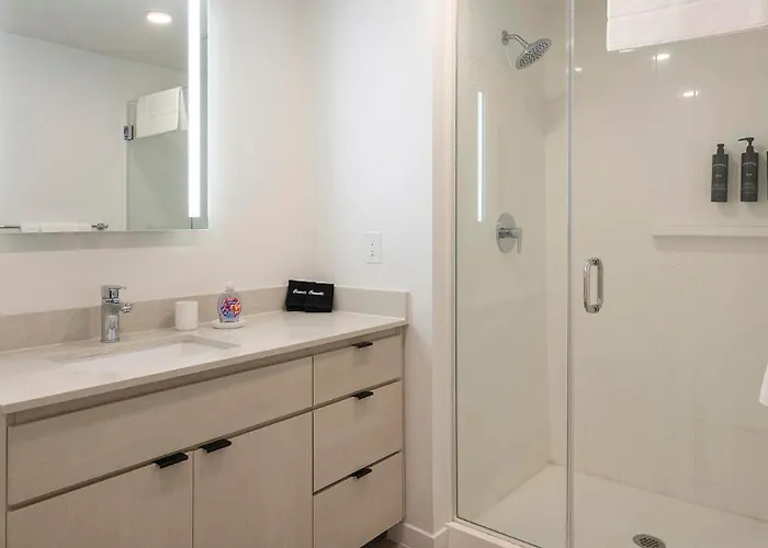 Apartment Landing Amazing 2bd Yoga Courtyard