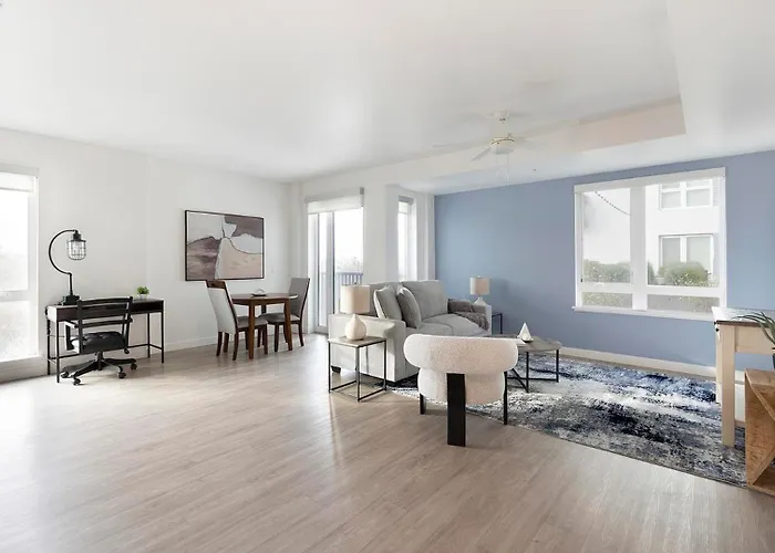 Landing Spectacular 2Bd Pool Yoga Studio